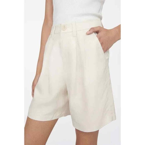 Anine Bing Pants - Anine Bing Pleated Carrie Shorts in Eggshell Ivory Lyocell Linen Rayon